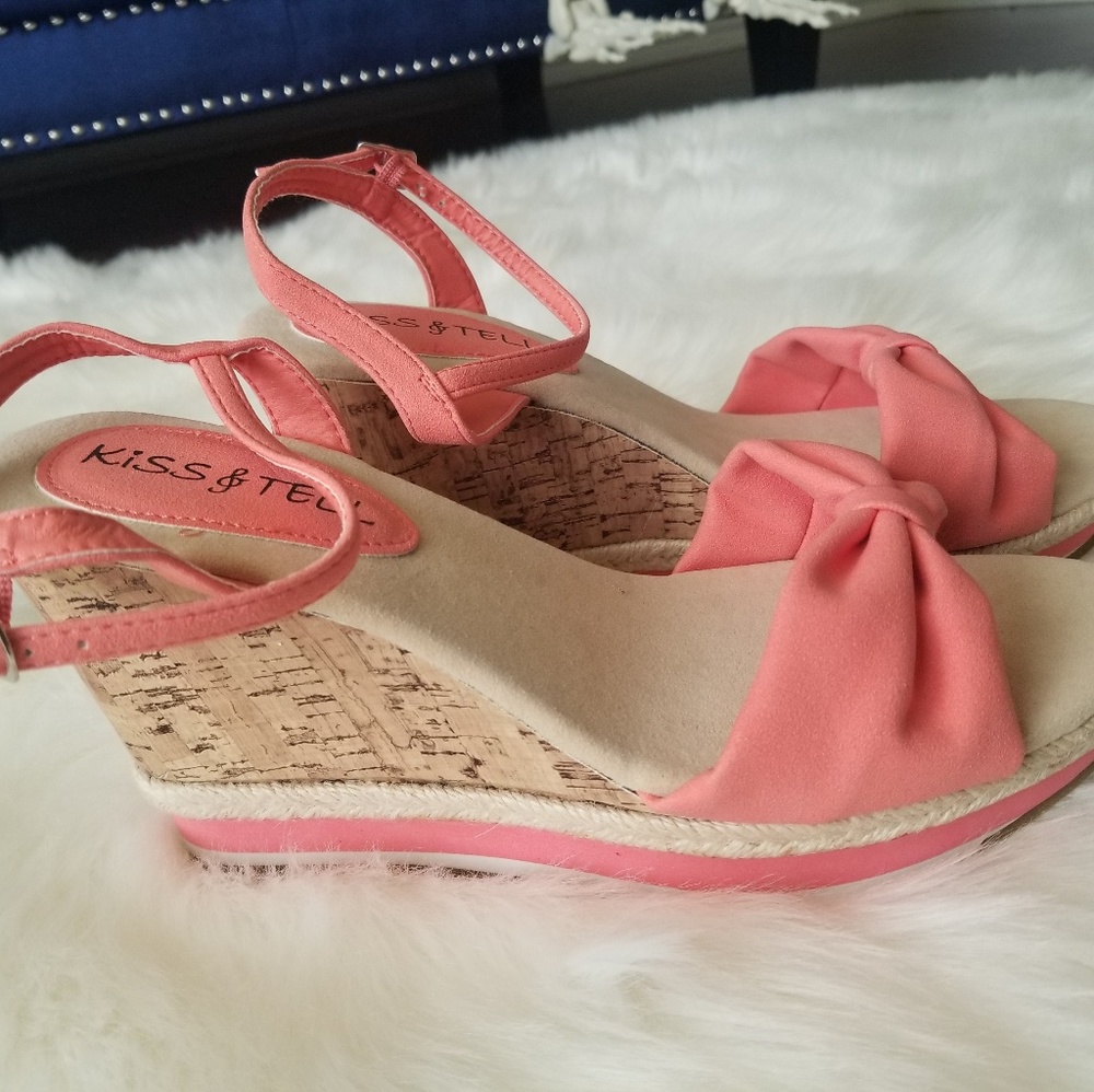 Beautiful platform shoes. - Picture 3 of 5